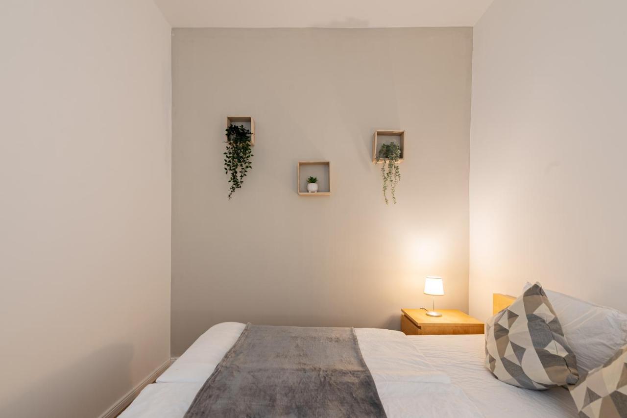 Vienna My City Apartment Family Room Экстерьер фото