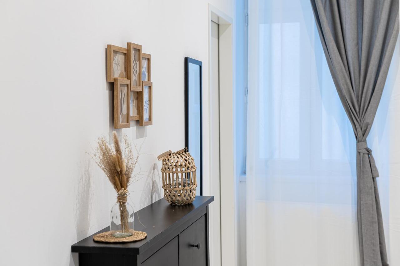 Vienna My City Apartment Family Room Экстерьер фото