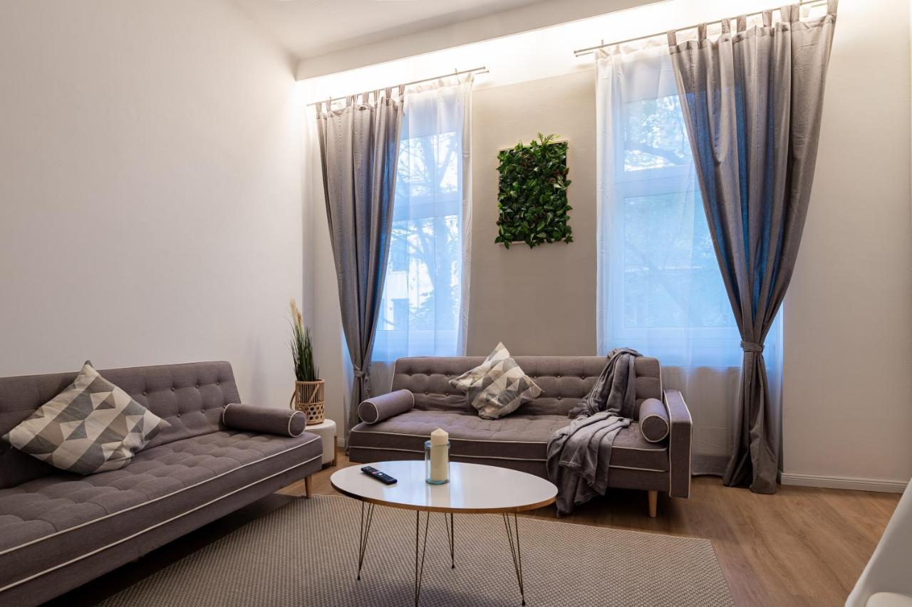 Vienna My City Apartment Family Room Экстерьер фото